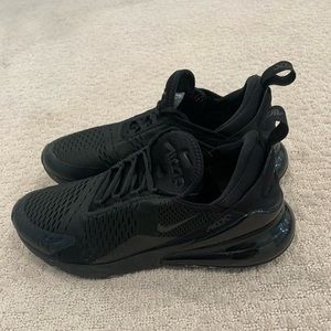 Nike AirMax 270s Mens, Triple black size 10.